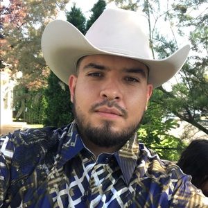 Meet your Posher, Armando